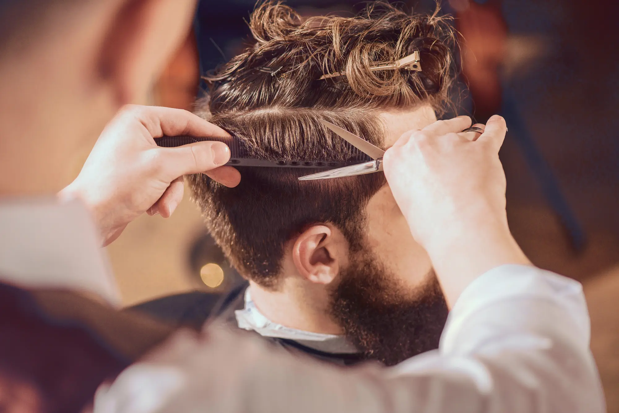 Herrenfriseur Kösching – Haarschnitt für Männer bei Relaxed Hair