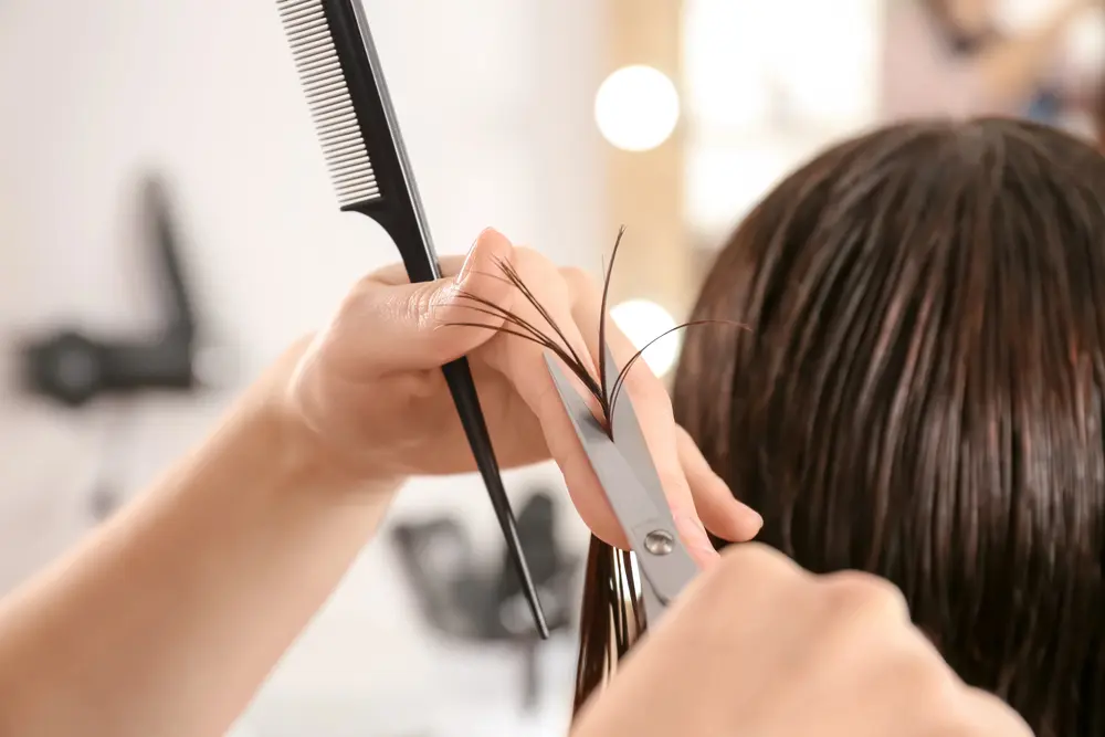 Kinderhaarschnitt bei Relaxed Hair in Kösching